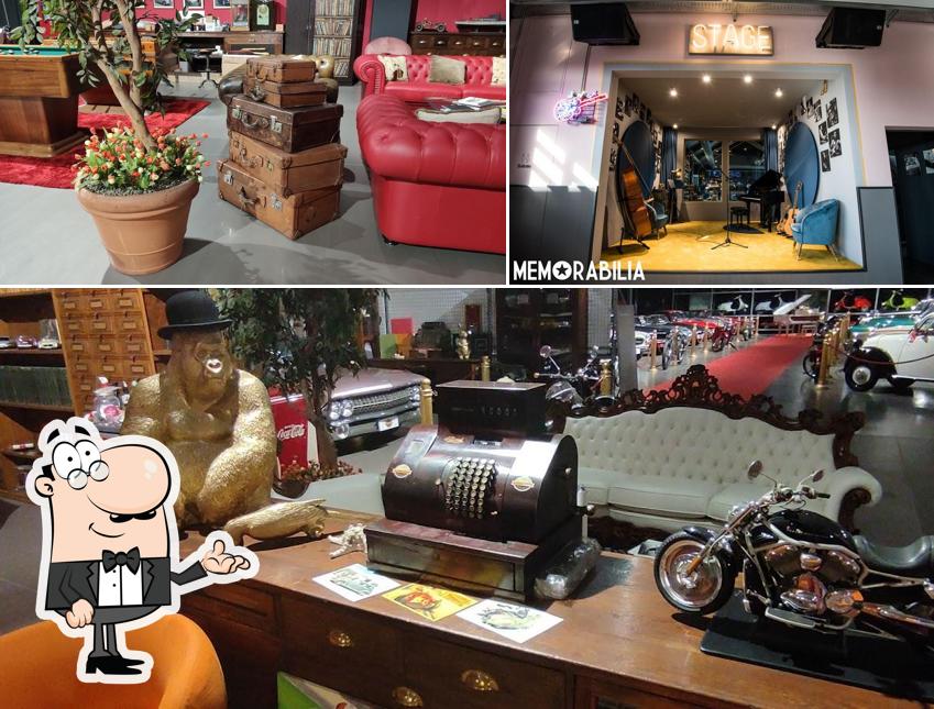 Dai un'occhiata agli interni di Memorabilia Restaurant