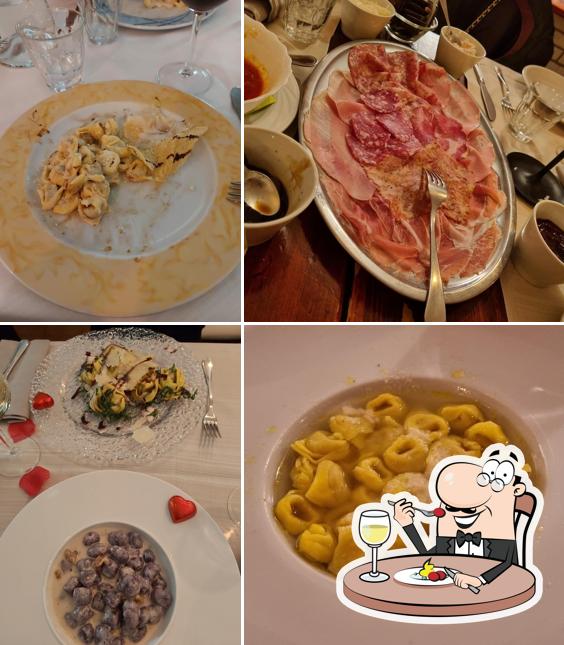 Cibo al Taverna dei Servi