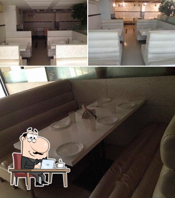 Check out how Pearl Restaurant looks inside