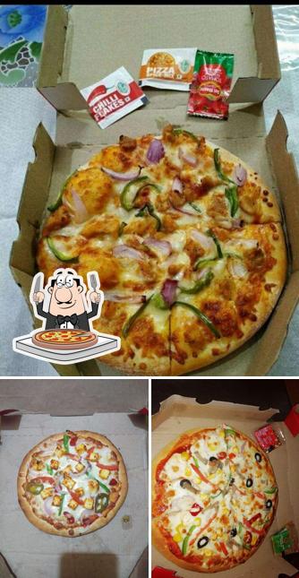 Try out various variants of pizza