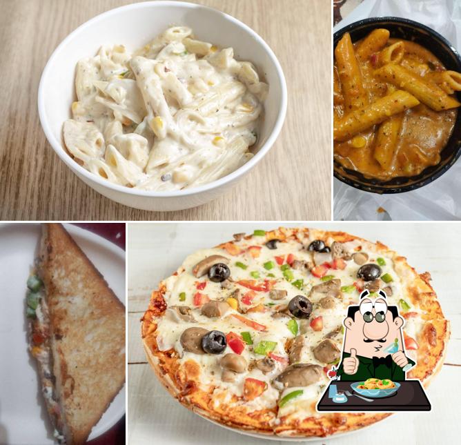 Macaroni and cheese at Mithu grilled & pizza centre