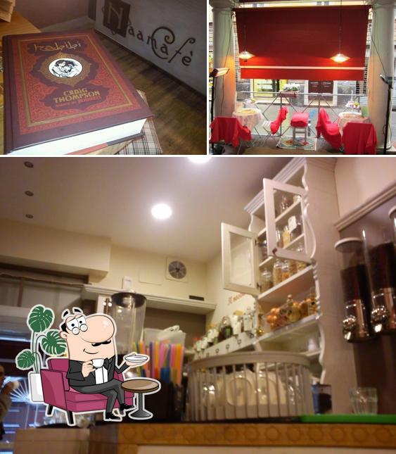 Gli interni di Naama Café