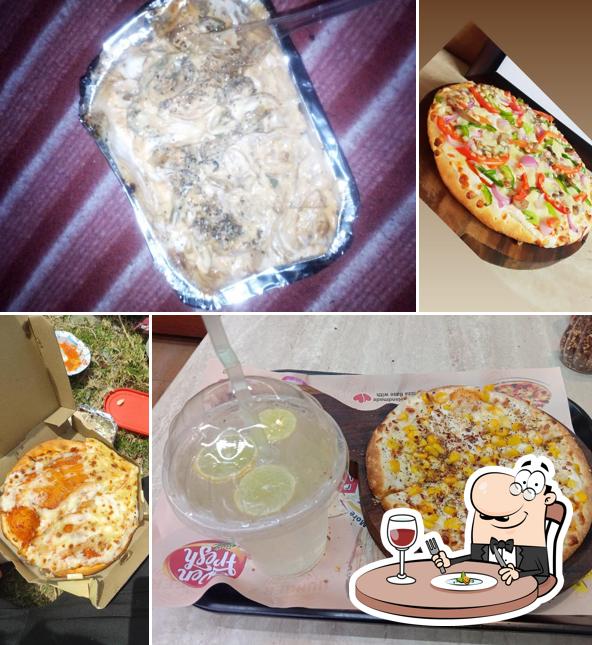 Meals at Hunger'z Palampur