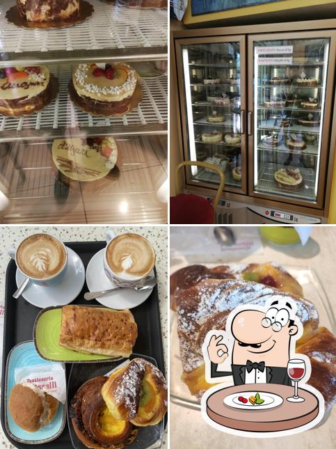 Platti al Pasticceria Antonelli