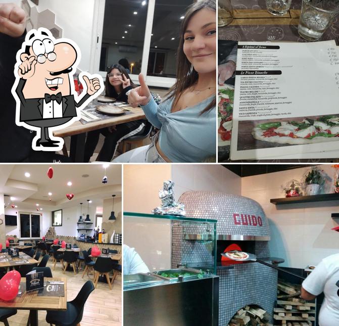 Siediti a un tavolo di Il Pizzaiolo Di San Gregorio Armeno