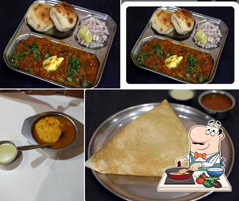Chicken curry at Cafe Karnatak restaurant