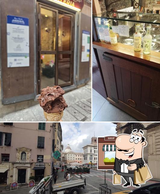 Gli esterni di Gelateria Romeo Viganotti