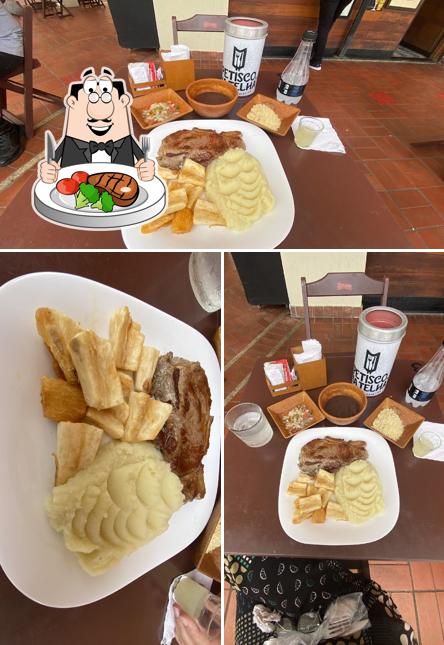 Bife em Petisco na Telha