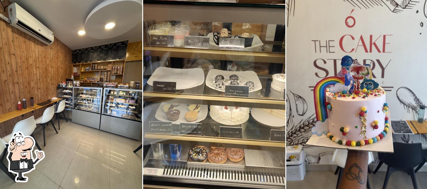 The interior of THE CAKE STORY