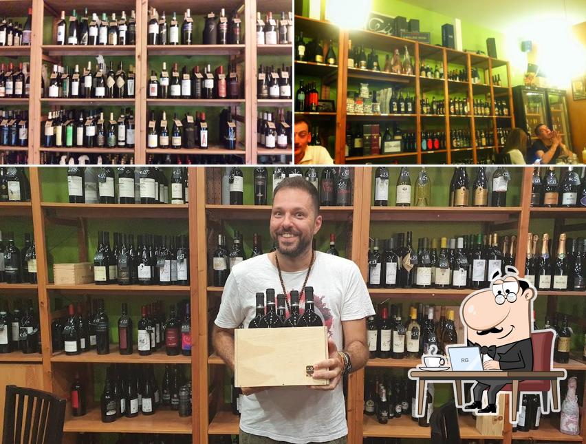 Dai un'occhiata agli interni di Ristorante Vintage