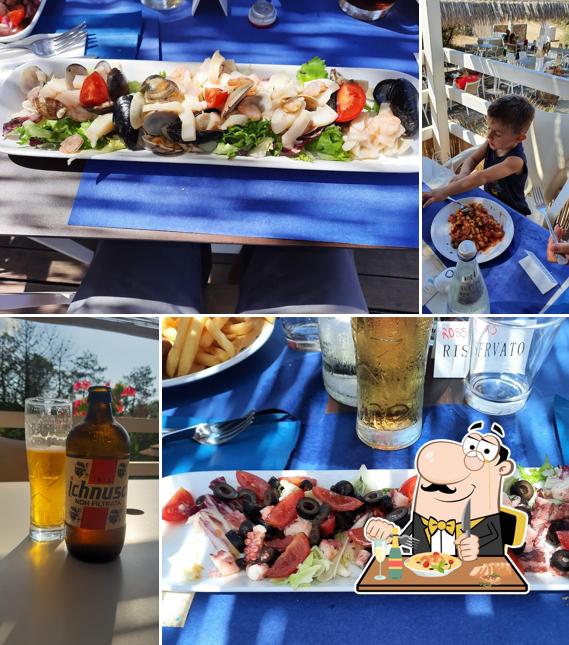 Cibo al Delfinus Beach Bar