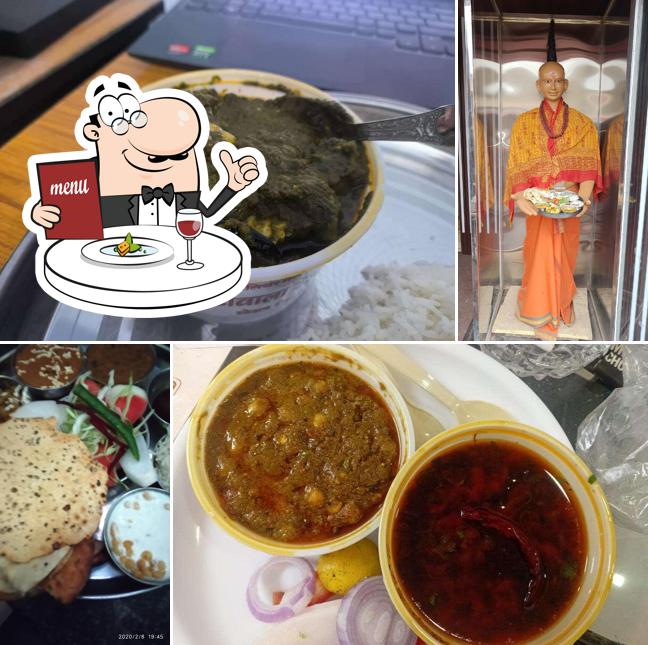 Meals at Chotiwala Restaurant station bazariya
