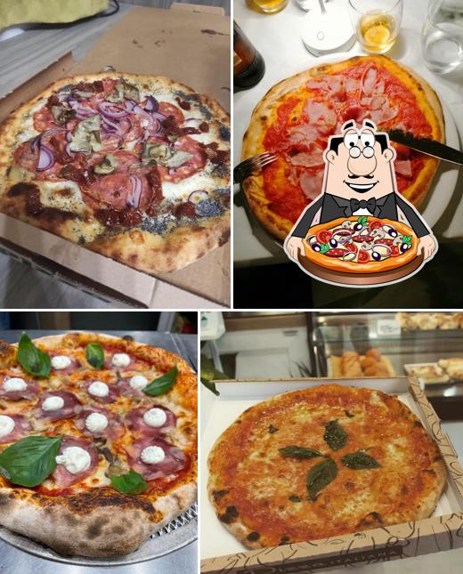 A Pizzeria Al Portico, puoi goderti una bella pizza