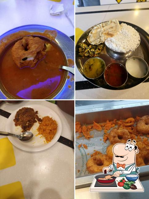 Chicken curry at New Udupi Grand