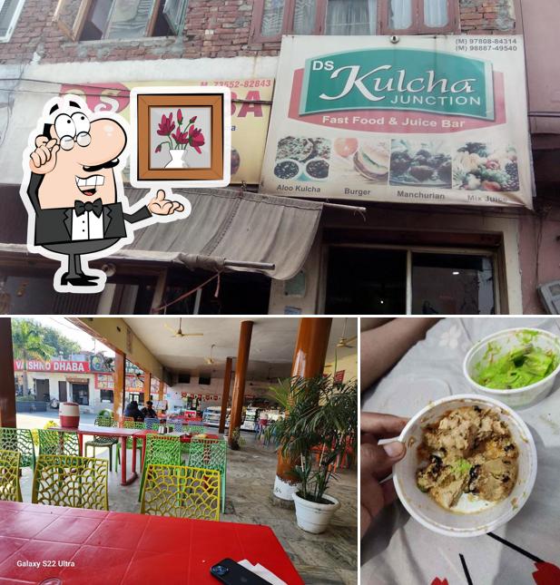 Check out how D.S Dhaba looks inside