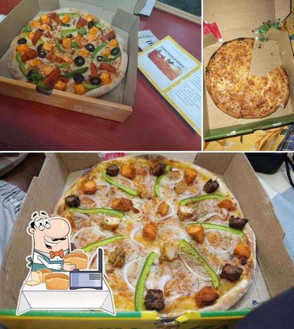 Garlic bread at Olio - The Wood Fired Pizzeria