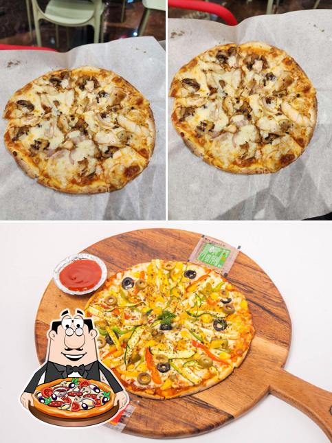Get pizza at Cibo Delicio