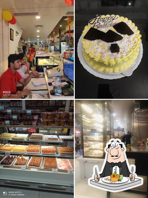 Food at Dev's Parmindra Sweets