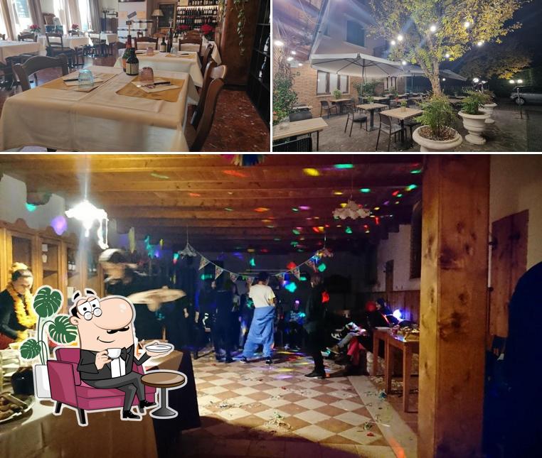 Siediti a un tavolo di Osteria Pizzeria La Vecchia Rama