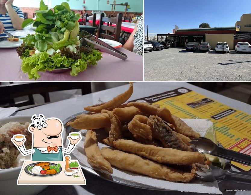 A imagem do Restaurante Tchê do Peixe’s comida e exterior