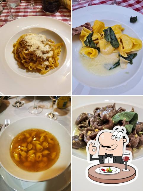 Platti al Ristorante "Il Moro"