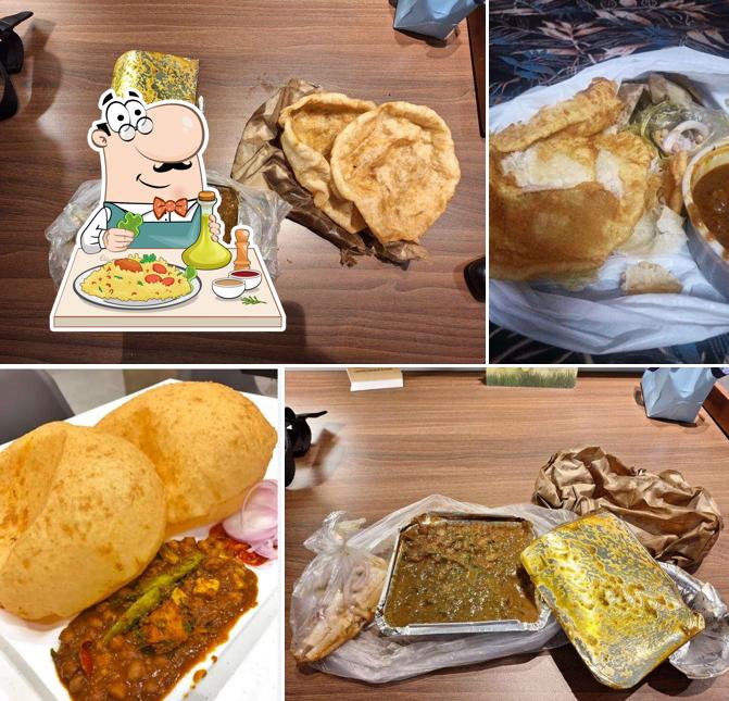Food at Sita Ram Chole Bhature