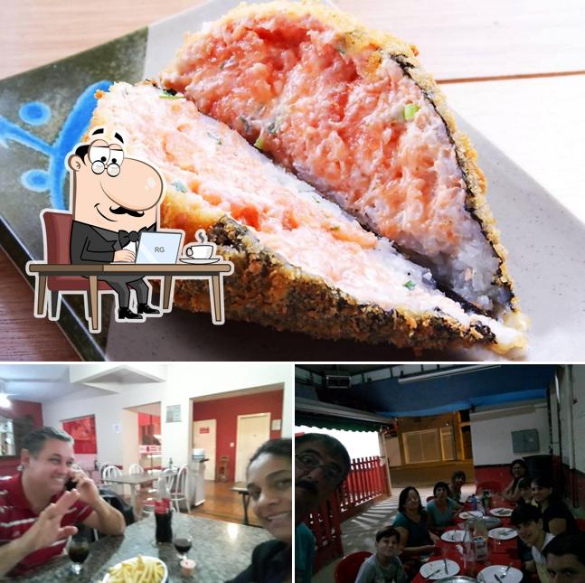 A foto a Varanda Itália’s interior e comida