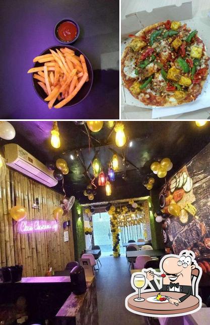This is the picture showing food and interior at Chai Chakhna Cafe