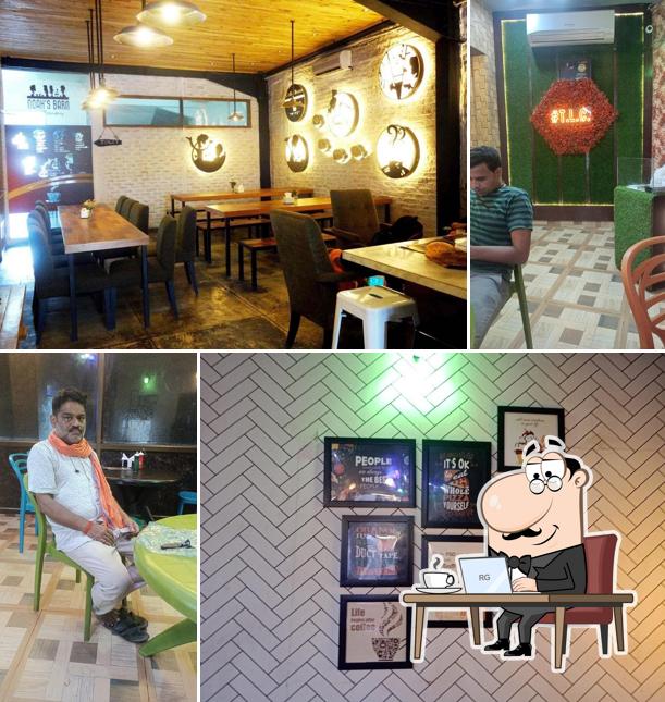 The Lakhdataar Cafe (A unit of Deepak Bakers)