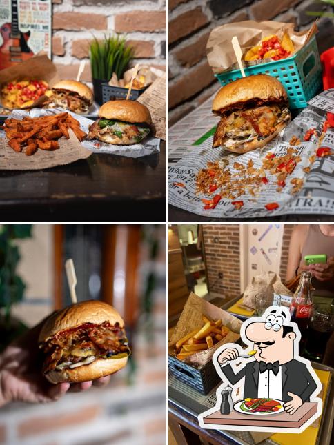 Panino con maiale stirato al Burger Bar Almost Famous