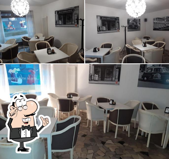 Dai un'occhiata agli interni di CAFFE' PASTICCERIA MORY