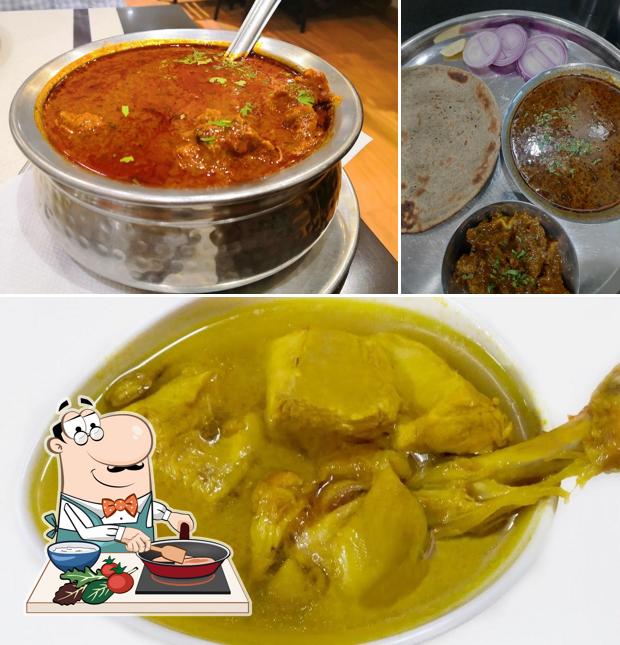 Chicken curry at Ambika Mutton Bhakri And Biryani House