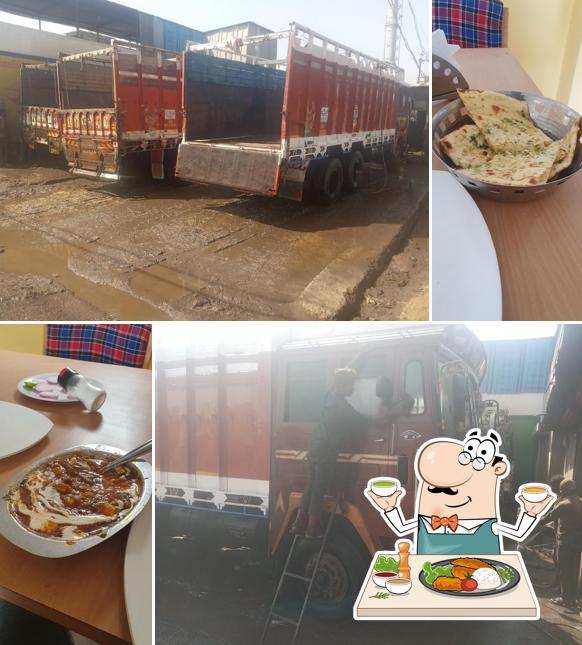 Food at Hotel Dhuliya Darbar