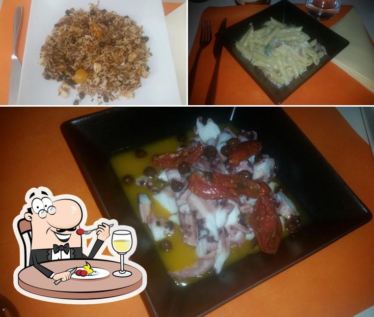 Platti al Trattoria La Rava E La Fava