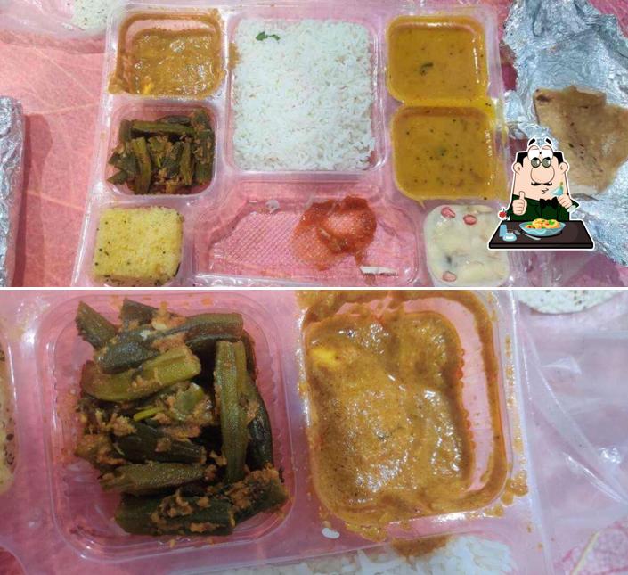 Food at Hotel Bhabha & Bhabha Dining Hall