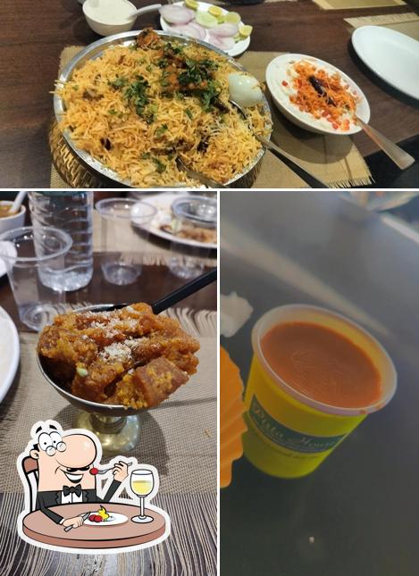 Food at Pista House Aramghar