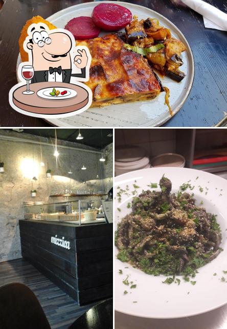 Platti al MIZZICA DE GIUSEPPE CUSUMANO