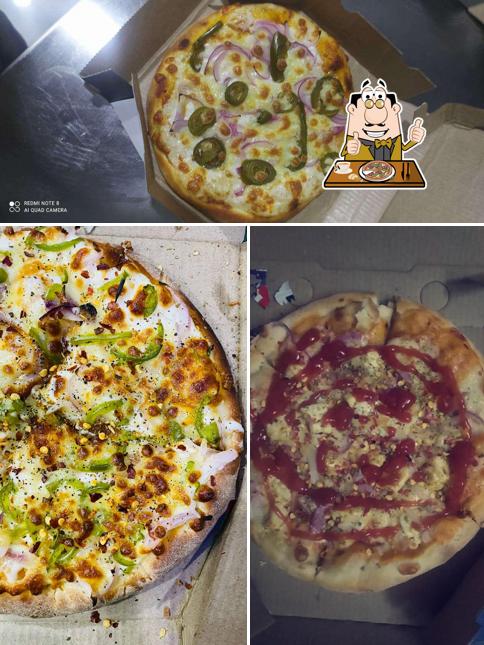 Try out pizza at Roms Pizza - Modinagar