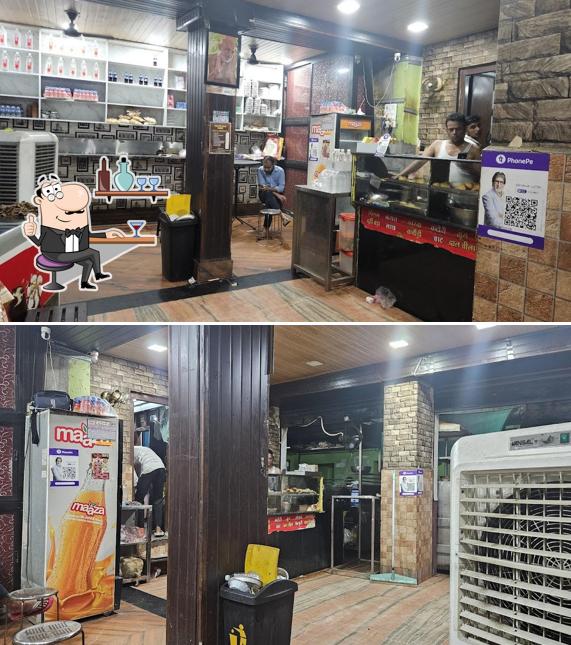 The interior of Famous Chat Corner (kallu chaat wale)