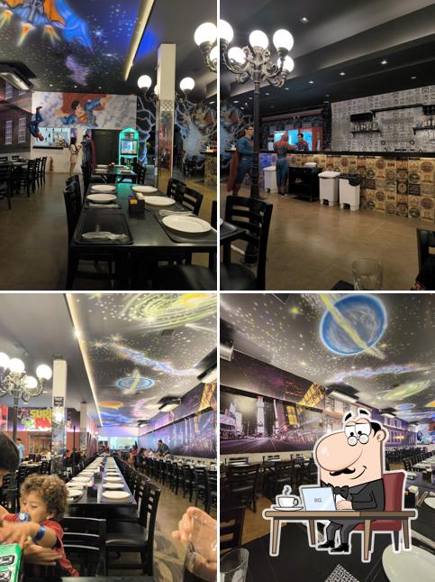 Super-Heróis da Pizza Pvh