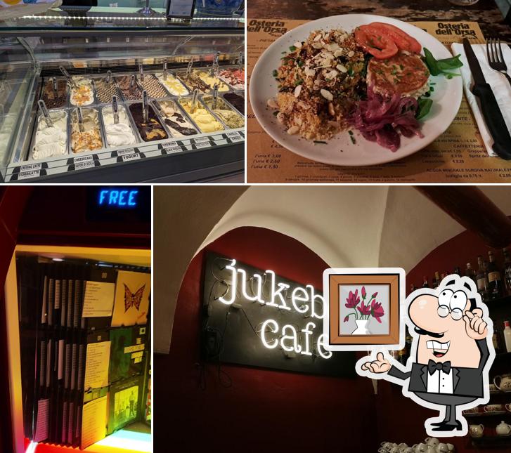 Gli interni di Jukebox Café
