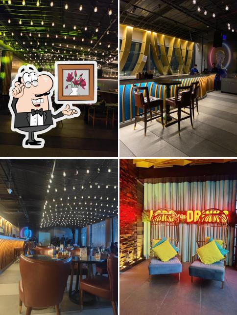 Check out how Lord of the drinks looks inside