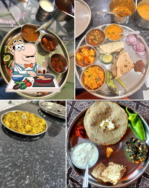 Chicken curry at Hotel Gir Kathiyawadi Sasan Gir