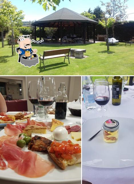 La immagine di cibo e interni da Albergo Villa Rosa