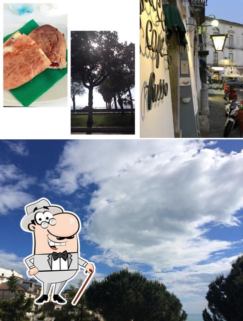 Gli esterni di Café Russo