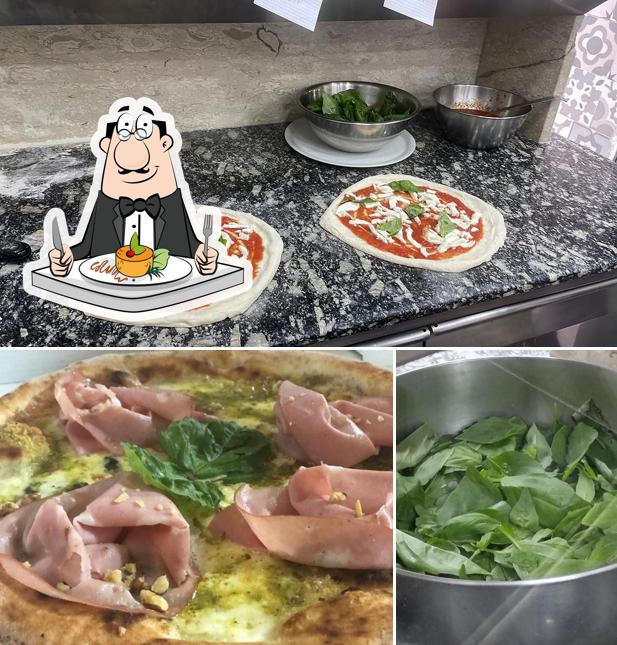 Cibo al Pizzeria Onna Sufi'
