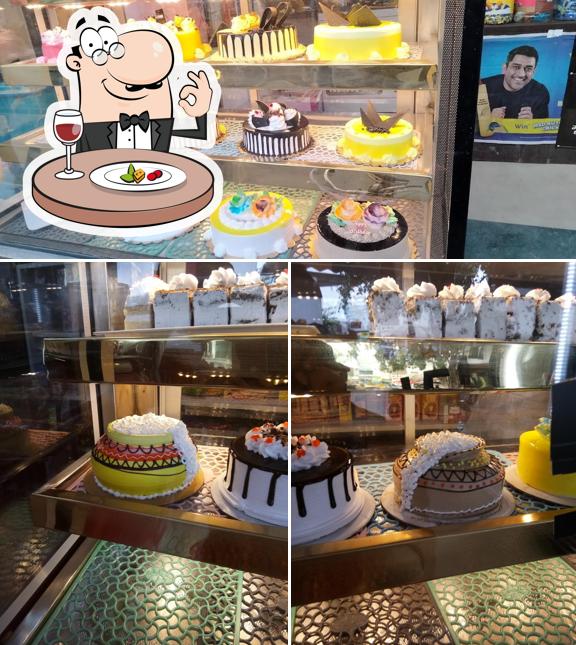 Food at Delicious Food (Cake & Ice Cream Cafe)