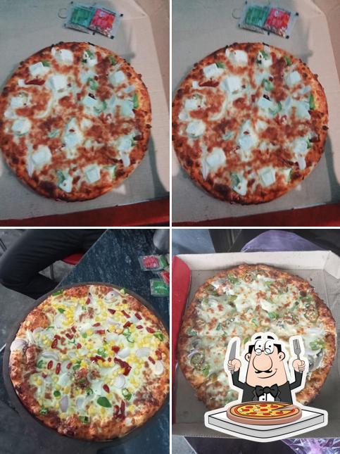 Order pizza at Jammu Pizza Junction