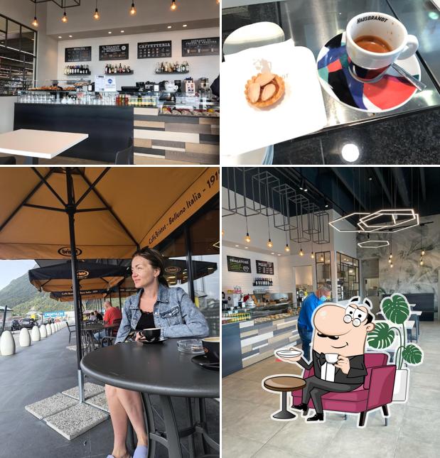 Questa è la foto che raffigura la interni e bevanda di Unico Food & Coffee