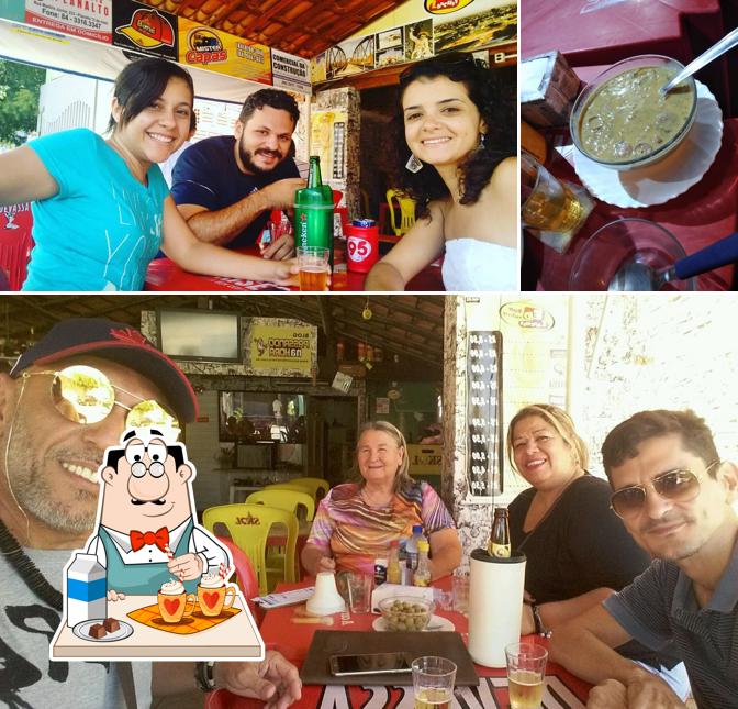 Desfrute de uma bebida no Ed Lanches ("Bar da Calçada Alta")